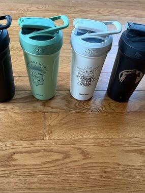 BlenderBottle Baby Yoda Stainless Shakers (set of 4) - Mint, White & Black